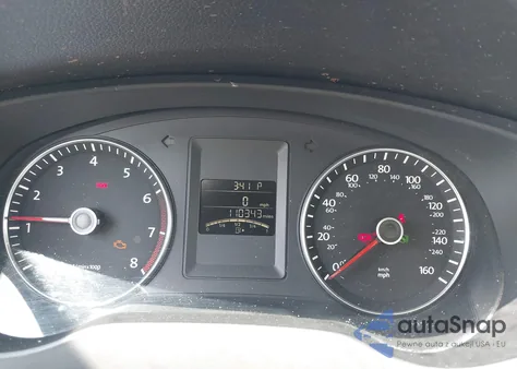 2014 Volkswagen Jetta 1.8T Se z USA, uszkodzony, nr VIN 3VWD17AJ6EM386018